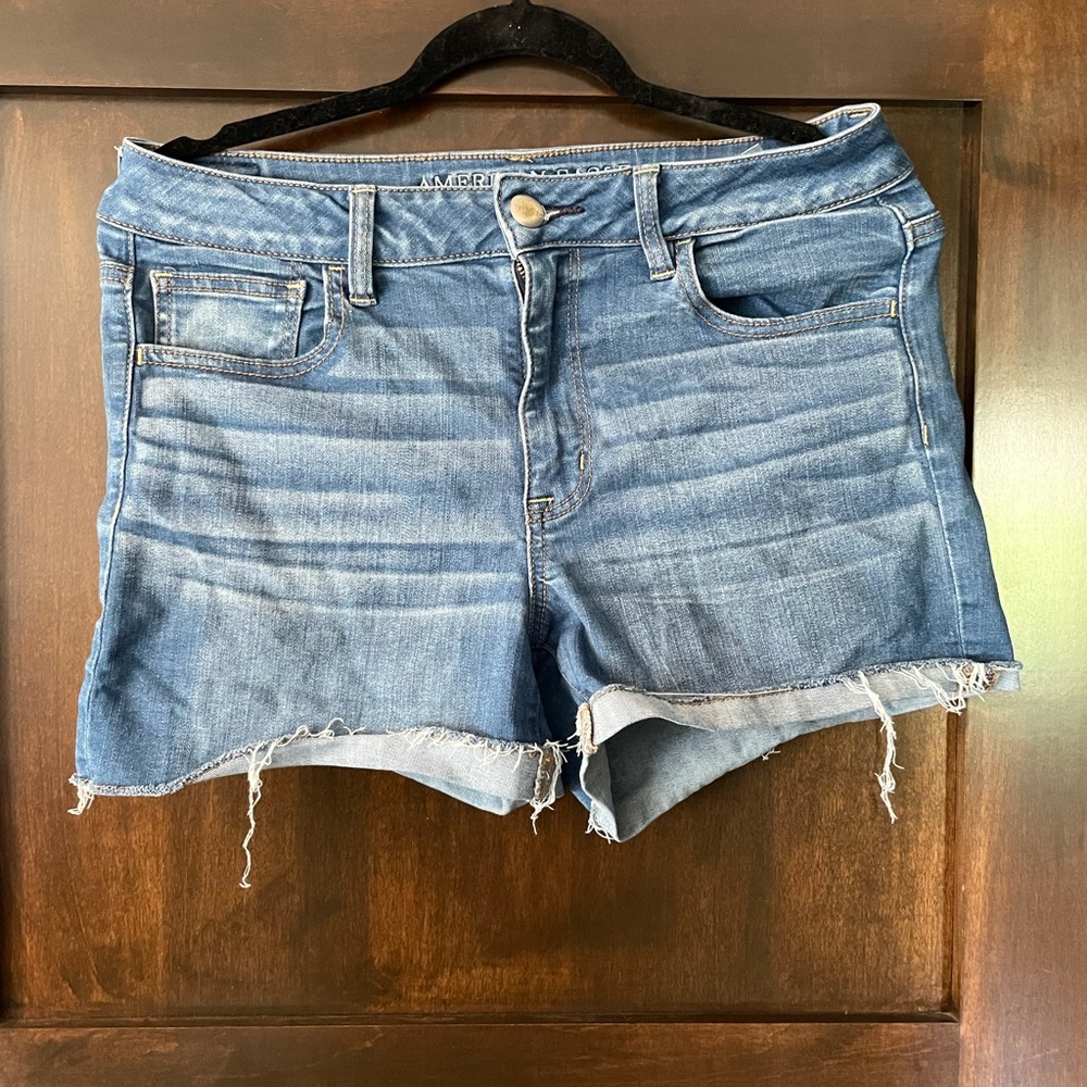 American Eagle Medium Wash Denim Shorts